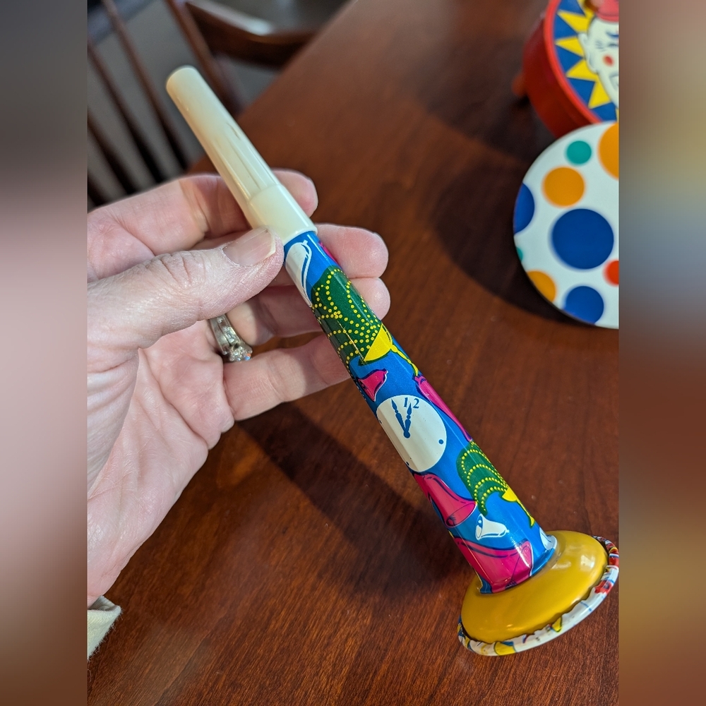 Set of Eight (8) mid-century party noisemakers, at least some by Kirchhof - Picture 3 of 6